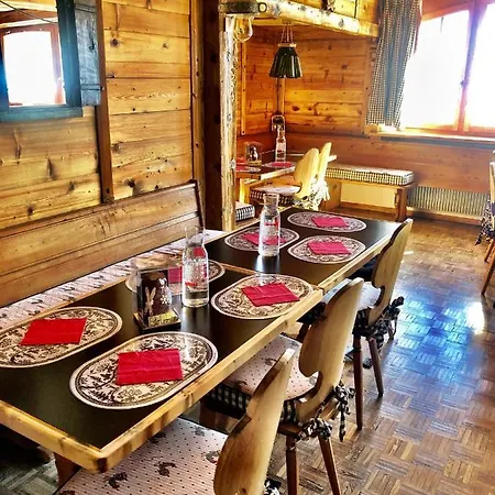 Gasthof Colorado Riders Crans-Montana